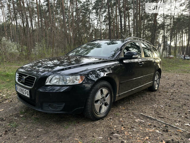 Вольво V50, об'ємом двигуна 1.6 л та пробігом 240 тис. км за 6750 $, фото 1 на Automoto.ua