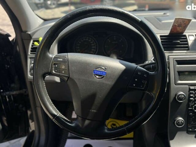 Вольво V50, об'ємом двигуна 1.6 л та пробігом 214 тис. км за 7900 $, фото 18 на Automoto.ua