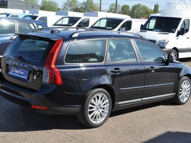 Вольво В50, объемом двигателя 2 л и пробегом 194 тыс. км за 7500 $, фото 10 на Automoto.ua