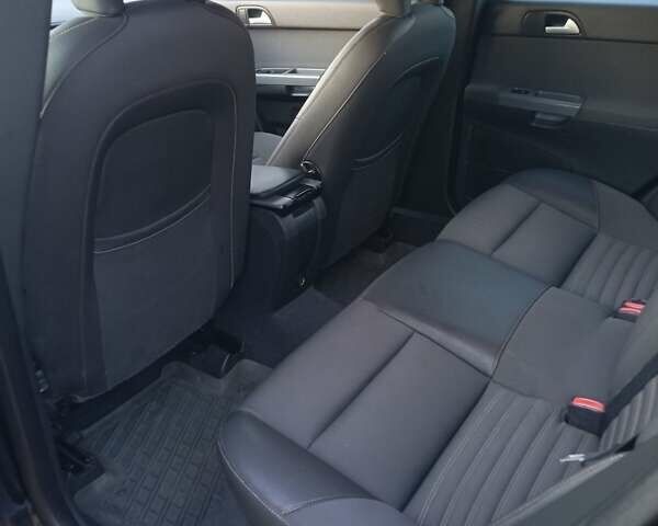 Вольво В50, объемом двигателя 1.6 л и пробегом 263 тыс. км за 6800 $, фото 9 на Automoto.ua