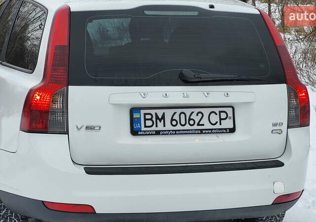 Вольво V50, об'ємом двигуна 1.6 л та пробігом 168 тис. км за 7850 $, фото 4 на Automoto.ua
