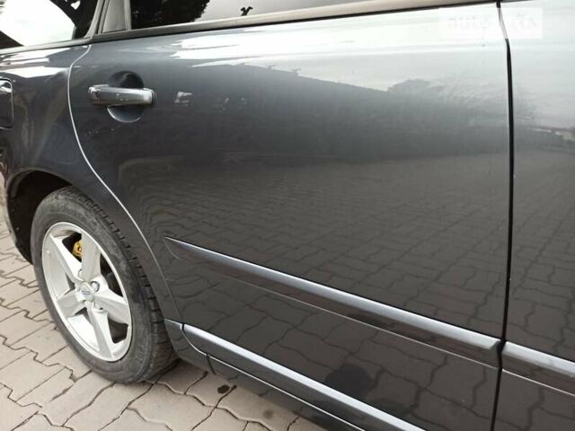 Вольво В50 2010 в Хмельницком на Automoto.ua Вольво В50, объемом двигателя 2 л и пробегом 187 тыс. км за 8599 $, фото 16 на Automoto.ua