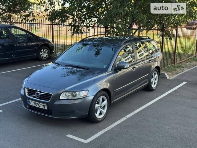 Вольво В50, объемом двигателя 1.6 л и пробегом 270 тыс. км за 6700 $, фото 11 на Automoto.ua