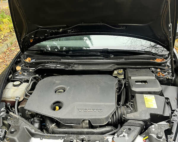 Вольво В50, объемом двигателя 1.6 л и пробегом 242 тыс. км за 7000 $, фото 4 на Automoto.ua