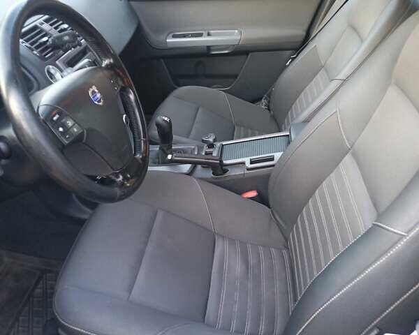 Вольво В50, объемом двигателя 1.6 л и пробегом 263 тыс. км за 6800 $, фото 8 на Automoto.ua