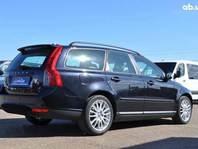 Вольво В50, объемом двигателя 2 л и пробегом 194 тыс. км за 7500 $, фото 9 на Automoto.ua