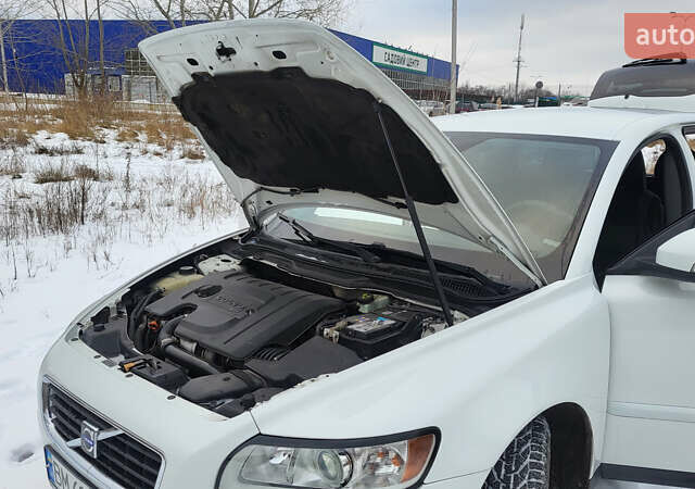 Вольво V50, об'ємом двигуна 1.6 л та пробігом 168 тис. км за 7850 $, фото 5 на Automoto.ua
