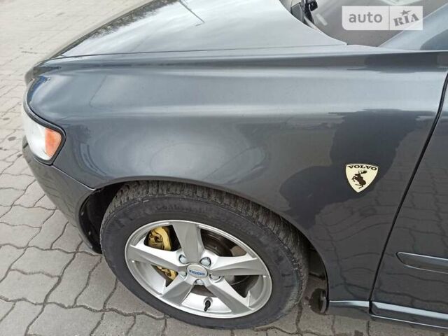 Вольво В50 2010 в Хмельницком на Automoto.ua Вольво В50, объемом двигателя 2 л и пробегом 187 тыс. км за 8599 $, фото 11 на Automoto.ua