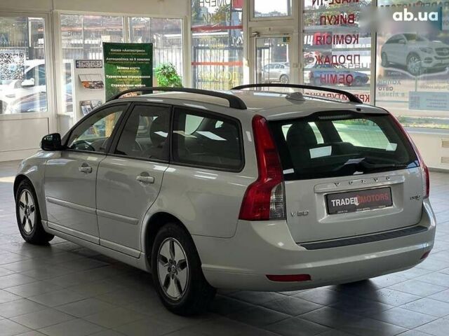 Вольво В50, объемом двигателя 1.6 л и пробегом 221 тыс. км за 6990 $, фото 7 на Automoto.ua