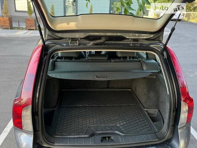 Вольво В50, объемом двигателя 1.6 л и пробегом 270 тыс. км за 6700 $, фото 16 на Automoto.ua