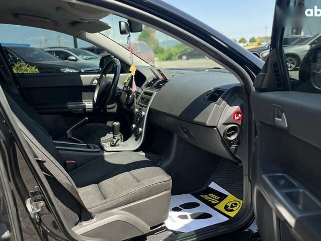 Вольво V50, об'ємом двигуна 1.6 л та пробігом 214 тис. км за 7900 $, фото 8 на Automoto.ua