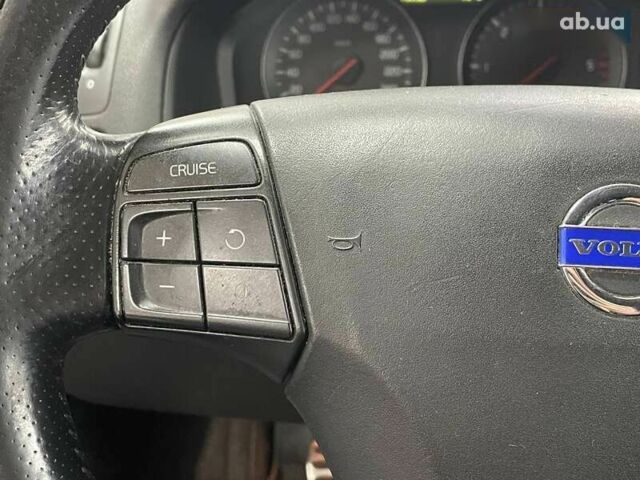 Вольво V50, об'ємом двигуна 1.6 л та пробігом 227 тис. км за 6690 $, фото 26 на Automoto.ua