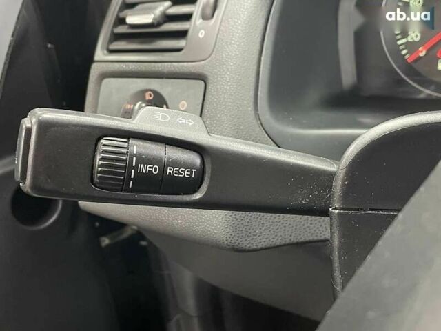 Вольво V50, об'ємом двигуна 1.6 л та пробігом 227 тис. км за 6690 $, фото 25 на Automoto.ua