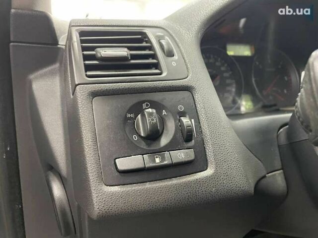 Вольво V50, об'ємом двигуна 1.6 л та пробігом 227 тис. км за 6690 $, фото 17 на Automoto.ua