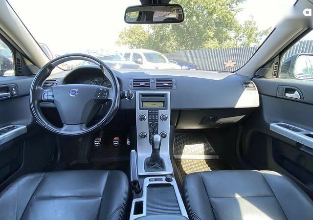 Вольво V50, об'ємом двигуна 1.6 л та пробігом 197 тис. км за 8200 $, фото 18 на Automoto.ua