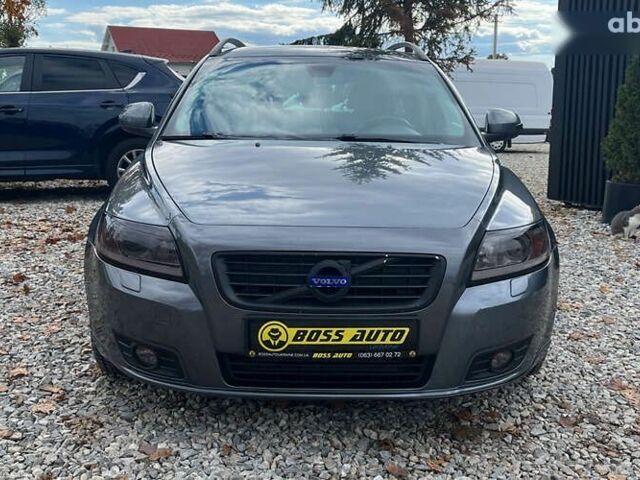 Вольво V50, об'ємом двигуна 1.6 л та пробігом 246 тис. км за 8600 $, фото 1 на Automoto.ua