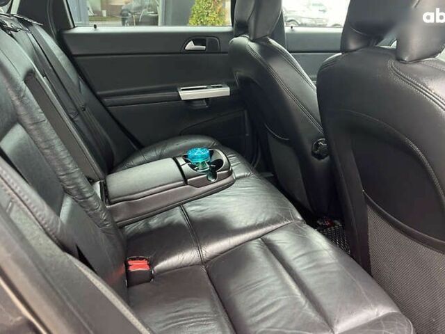 Вольво V50, об'ємом двигуна 1.6 л та пробігом 246 тис. км за 8600 $, фото 17 на Automoto.ua