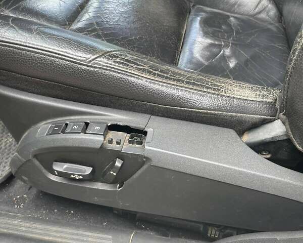 Серый Вольво В50, объемом двигателя 2 л и пробегом 400 тыс. км за 4200 $, фото 16 на Automoto.ua