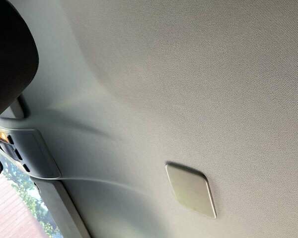 Серый Вольво В50, объемом двигателя 2 л и пробегом 400 тыс. км за 4200 $, фото 9 на Automoto.ua