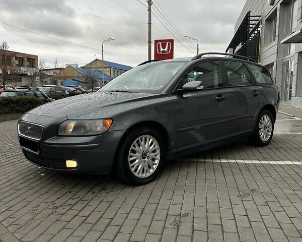 Сірий Вольво V50, об'ємом двигуна 2 л та пробігом 290 тис. км за 6400 $, фото 11 на Automoto.ua