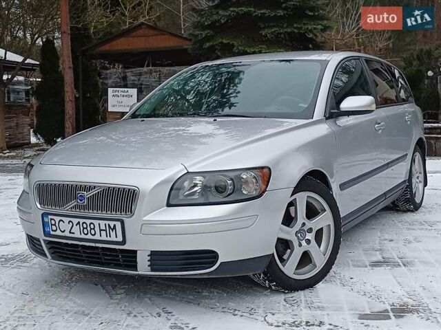 Сірий Вольво V50, об'ємом двигуна 2 л та пробігом 385 тис. км за 4650 $, фото 6 на Automoto.ua