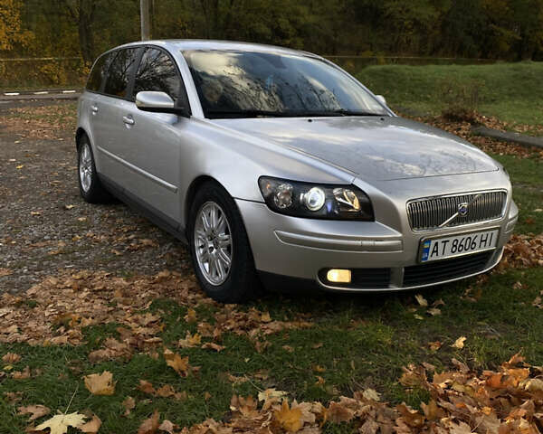 Сірий Вольво V50, об'ємом двигуна 2 л та пробігом 265 тис. км за 4850 $, фото 6 на Automoto.ua