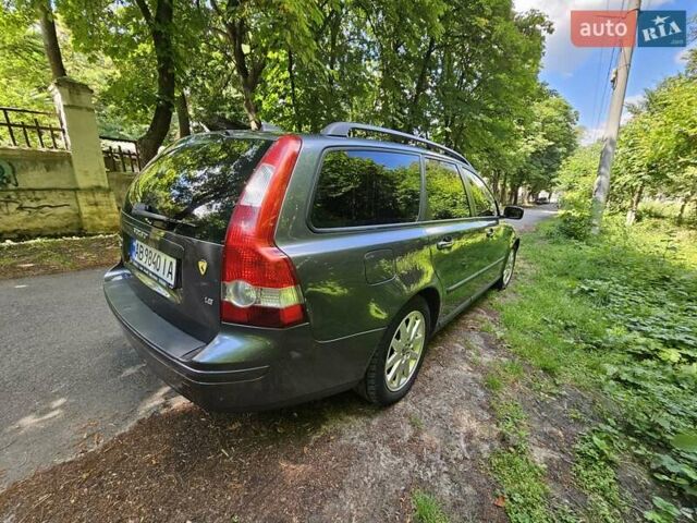 Вольво В50 2005 в Виннице на Automoto.ua Серый Вольво В50, объемом двигателя 1.8 л и пробегом 262 тыс. км за 5755 $, фото 22 на Automoto.ua