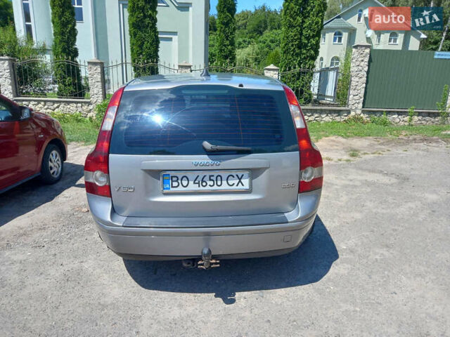 Сірий Вольво V50, об'ємом двигуна 2 л та пробігом 278 тис. км за 6000 $, фото 1 на Automoto.ua