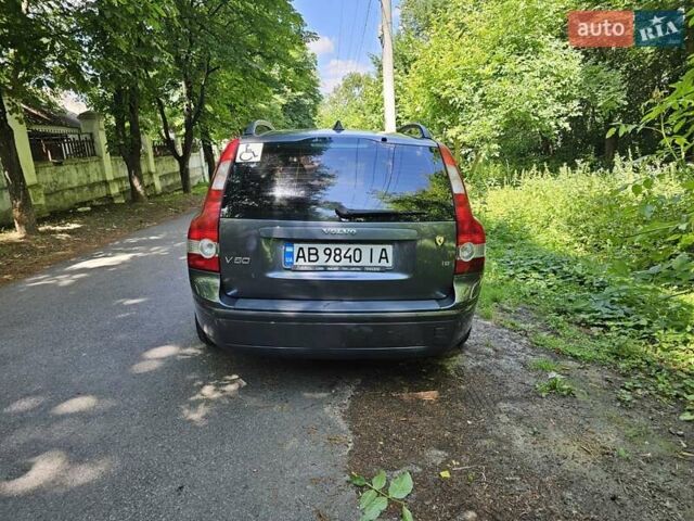 Вольво В50 2005 в Виннице на Automoto.ua Серый Вольво В50, объемом двигателя 1.8 л и пробегом 262 тыс. км за 5755 $, фото 6 на Automoto.ua