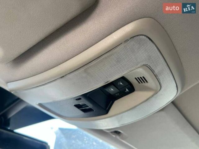 Серый Вольво В50, объемом двигателя 2 л и пробегом 400 тыс. км за 4490 $, фото 19 на Automoto.ua