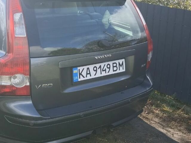 Сірий Вольво V50, об'ємом двигуна 1.8 л та пробігом 267 тис. км за 6500 $, фото 10 на Automoto.ua