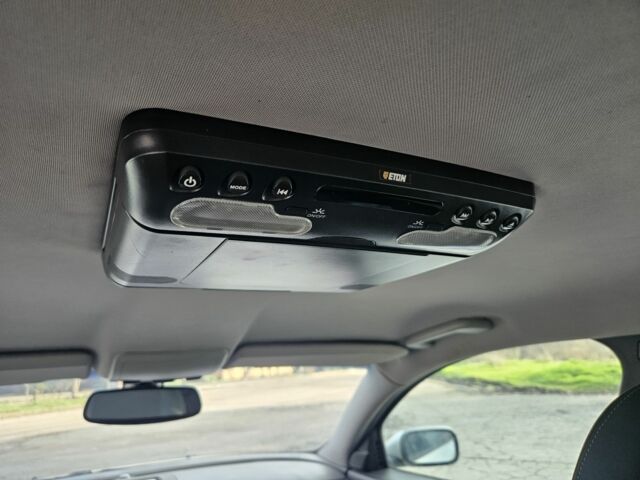 Серый Вольво В50, объемом двигателя 0 л и пробегом 300 тыс. км за 3200 $, фото 15 на Automoto.ua