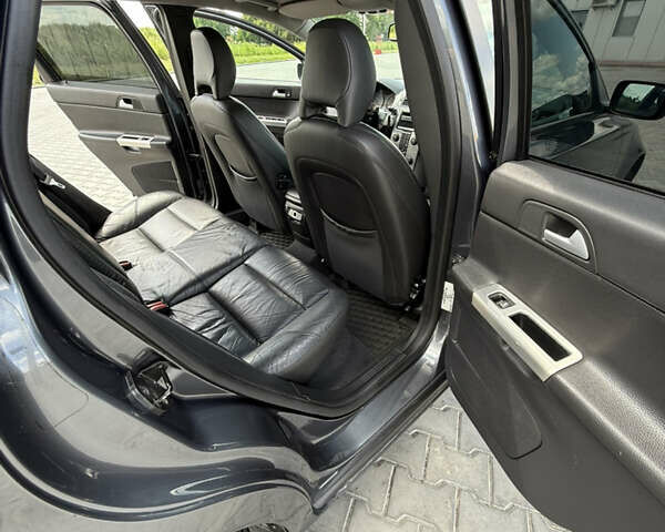 Серый Вольво В50, объемом двигателя 1.56 л и пробегом 308 тыс. км за 6000 $, фото 14 на Automoto.ua