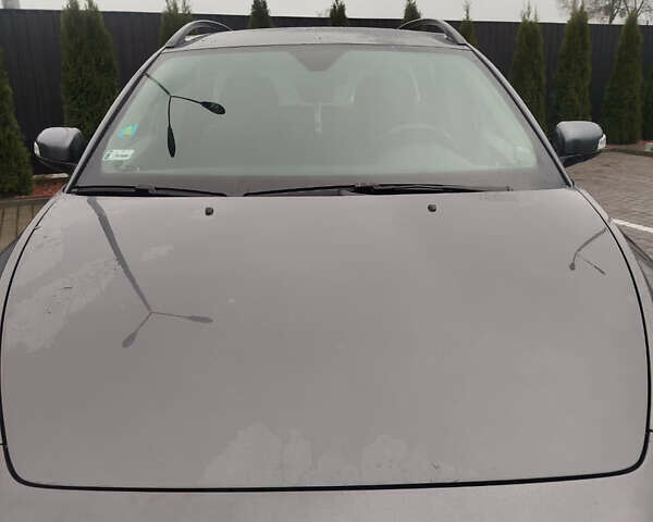 Сірий Вольво V50, об'ємом двигуна 2 л та пробігом 300 тис. км за 2750 $, фото 11 на Automoto.ua