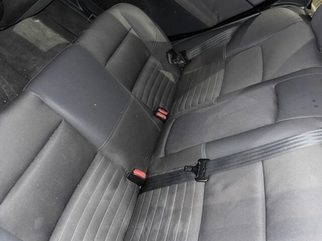 Сірий Вольво V50, об'ємом двигуна 2 л та пробігом 300 тис. км за 2750 $, фото 15 на Automoto.ua