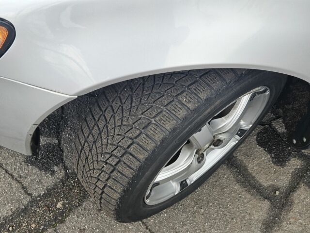 Серый Вольво В50, объемом двигателя 0 л и пробегом 300 тыс. км за 3200 $, фото 8 на Automoto.ua