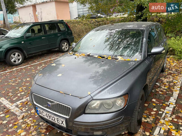 Вольво В50 2006 в Киеве на Automoto.ua Серый Вольво В50, объемом двигателя 1.56 л и пробегом 302 тыс. км за 5300 $, фото 1 на Automoto.ua