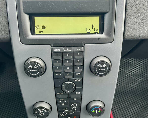 Сірий Вольво V50, об'ємом двигуна 1.6 л та пробігом 234 тис. км за 6000 $, фото 11 на Automoto.ua