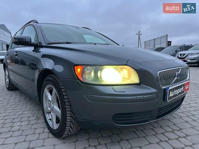 Сірий Вольво V50, об'ємом двигуна 2 л та пробігом 370 тис. км за 7140 $, фото 6 на Automoto.ua