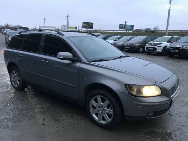 Серый Вольво В50, объемом двигателя 1.6 л и пробегом 367 тыс. км за 6490 $, фото 12 на Automoto.ua