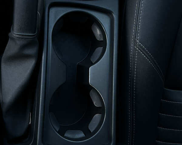 Серый Вольво В50, объемом двигателя 2 л и пробегом 261 тыс. км за 6600 $, фото 42 на Automoto.ua