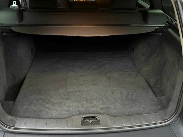 Серый Вольво В50, объемом двигателя 2 л и пробегом 235 тыс. км за 2574 $, фото 15 на Automoto.ua