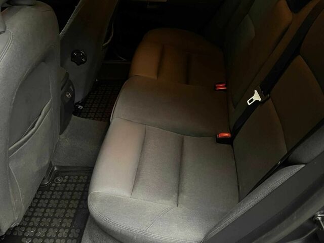 Серый Вольво В50, объемом двигателя 2 л и пробегом 235 тыс. км за 2574 $, фото 11 на Automoto.ua