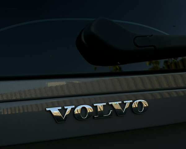 Серый Вольво В50, объемом двигателя 2 л и пробегом 261 тыс. км за 6600 $, фото 14 на Automoto.ua