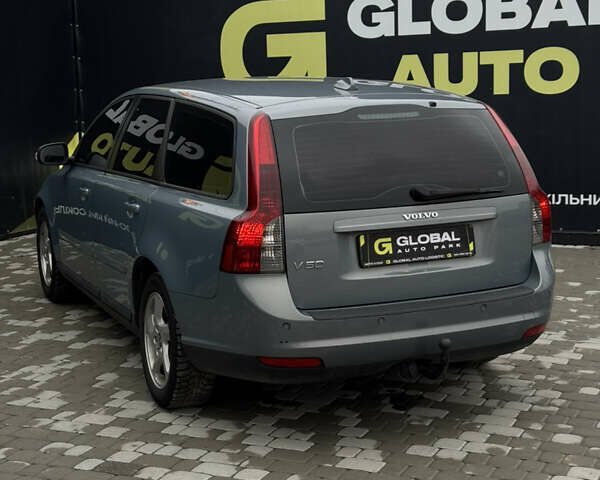 Сірий Вольво V50, об'ємом двигуна 1.56 л та пробігом 244 тис. км за 6900 $, фото 16 на Automoto.ua