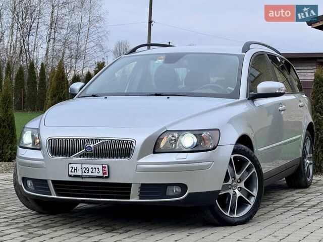 Серый Вольво В50, объемом двигателя 2 л и пробегом 213 тыс. км за 6500 $, фото 10 на Automoto.ua