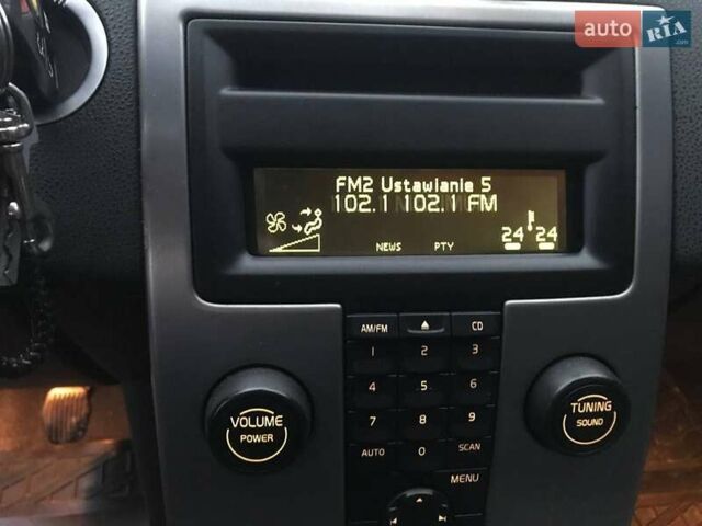 Серый Вольво В50, объемом двигателя 1.6 л и пробегом 367 тыс. км за 6490 $, фото 4 на Automoto.ua