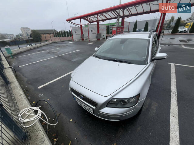 Сірий Вольво V50, об'ємом двигуна 1.56 л та пробігом 274 тис. км за 6200 $, фото 13 на Automoto.ua
