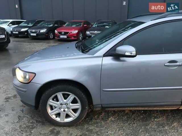 Серый Вольво В50, объемом двигателя 1.6 л и пробегом 367 тыс. км за 6490 $, фото 19 на Automoto.ua