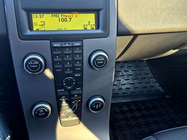 Сірий Вольво V50, об'ємом двигуна 1.6 л та пробігом 28800 тис. км за 6120 $, фото 8 на Automoto.ua